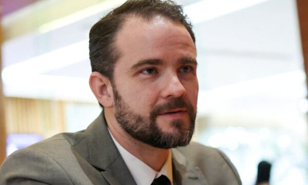 Ministro da Fazenda diz que juros pagos pelo Tesouro são muito altos