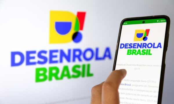 Golpes usam Minha Casa, Minha Vida e Desenrola para roubar dinheiro; veja como se proteger