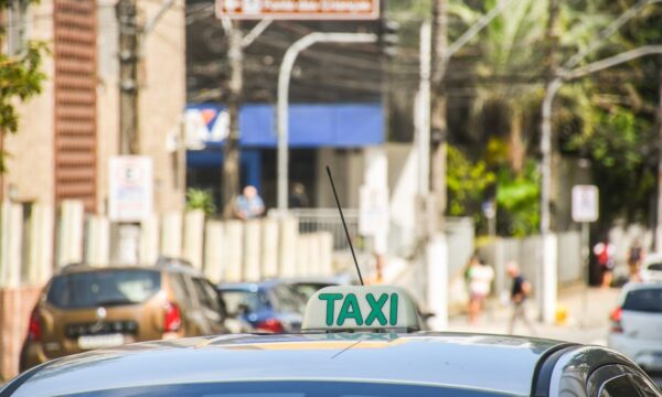 Move Brasil: após baixa procura, governo aumenta limite de crédito para motoristas de app comprarem carros