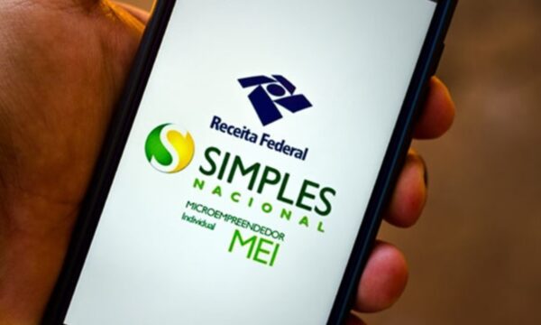 Prazo para opção pelo Simples Nacional e escolha sobre IBS e CBS muda; entenda novas regras