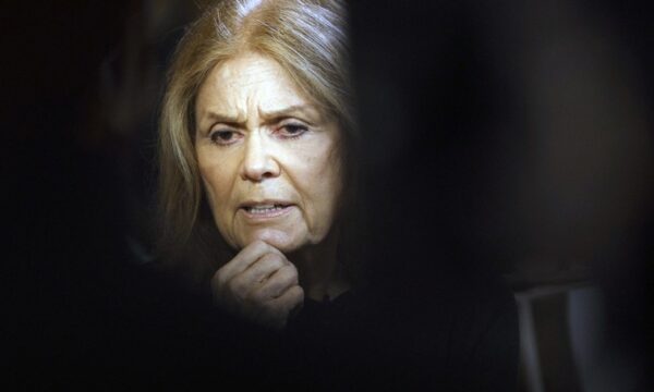 Ativista feminista Gloria Steinem morre aos 92 anos