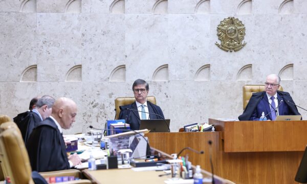 PGR avisa Fachin que está investigando decisão de Mendonça sobre PF analisar conversas de Vorcaro com Moraes