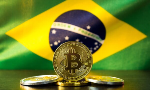 Criptomoedas são o 2º investimento mais procurado por brasileiros em agosto